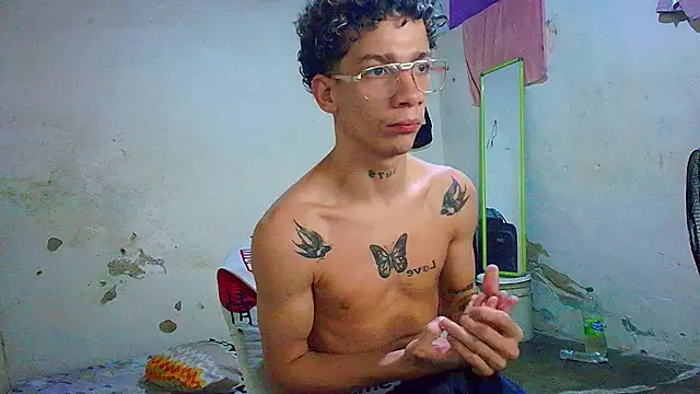 mateodeamjo_07 Live XXX Chat