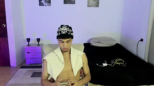 Nathan_velez Live XXX-Chat