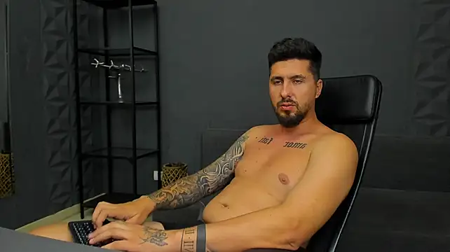 Chat XXX ao vivo de LoganStroud