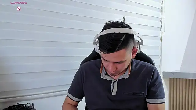 Czat XXX na żywo – Rick_Adams