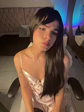 lanadoll20: απευθείας συνομιλία ΧΧΧ