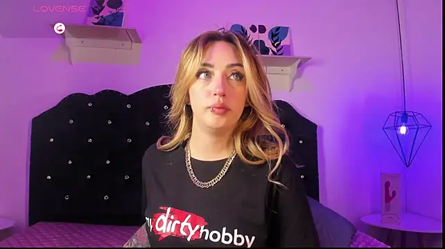 _mykinkydoll_ Chat XXX in diretta