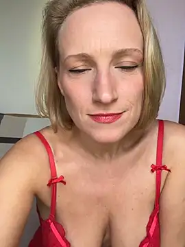 UmaTruewoman's Live XXX Chat
