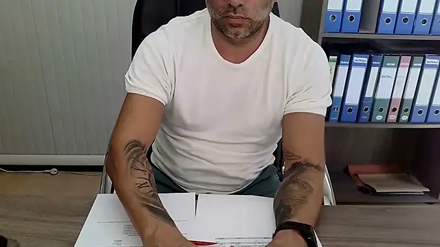 Živý XXX chat Evasionee