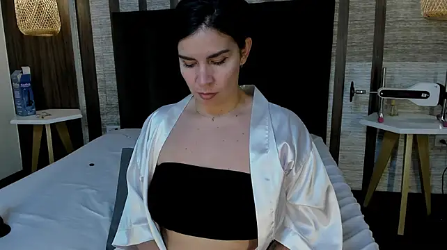 Hannah_Cross' Webcam Show