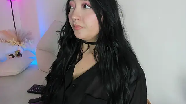 Miss_Loise's Live XXX Chat