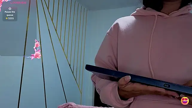 steff_bratz's Live XXX Chat