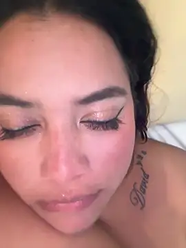 tatikanyx's Live XXX Chat