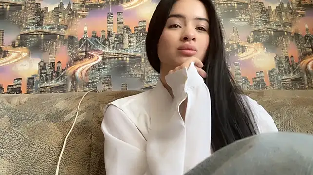 Chat XXX en directo de TeganBenek