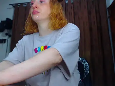 Redhead_incandy's Live XXX Chat