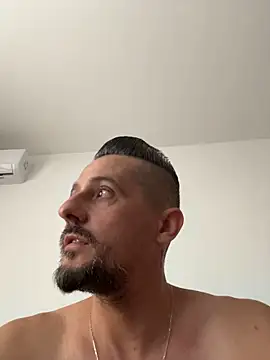 Chat XXX ao vivo de InsaneMattt