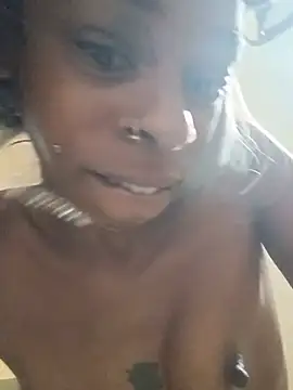 Jasmine_FullsShine – Naživo XXX chat