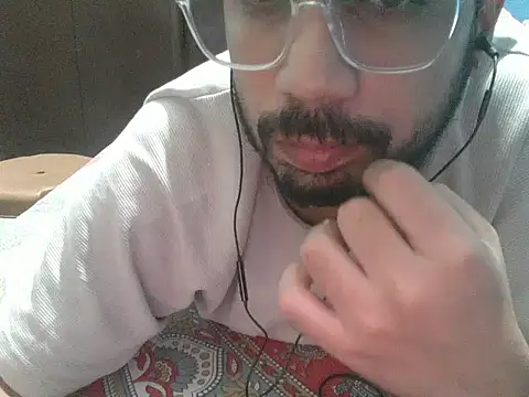 Precumboner Chat XXX in diretta