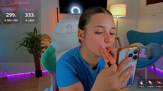 Chat +18 de Nicole__De_Lux ao vivo