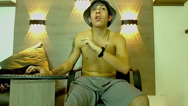 Gaeliitto Live XXX Chat