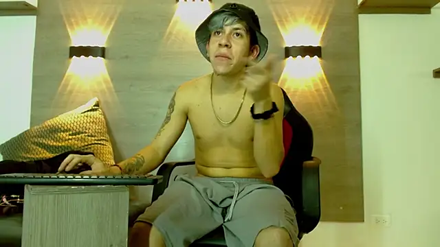 แชท XXX สดของ Gaeliitto
