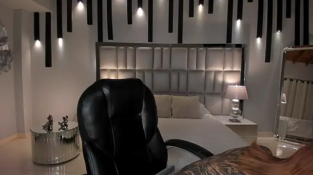 KayraLanne's Live XXX Chat