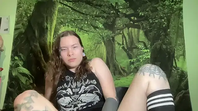 Wood_Elf's Live XXX Chat