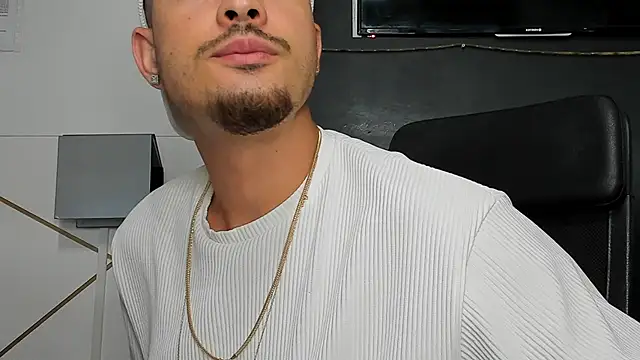Chat +18 de BrandonTate ao vivo