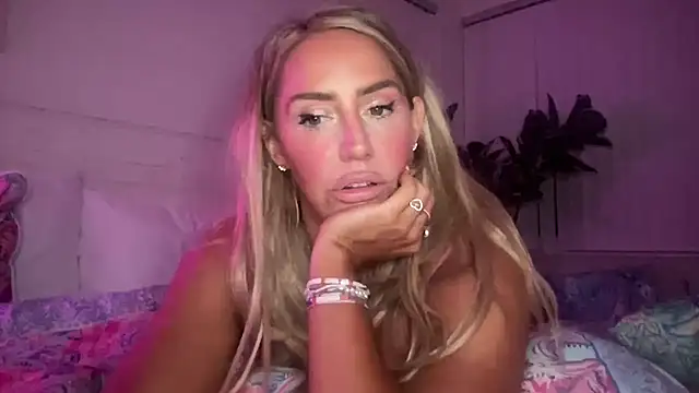 Fitnessbabe69 现场XXX聊天