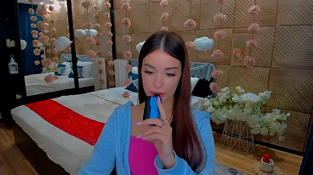 PutOnRepeat's Live XXX Chat