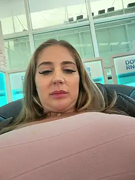 Chat XXX Live Amiraxevans