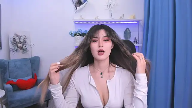 Chat XXX en directo de AnneTLi