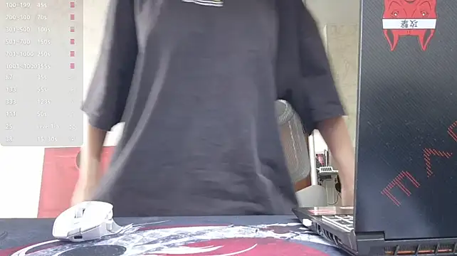 Chat XXX ao vivo de JoanieBelrose