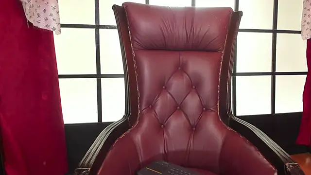 samara_selene élő XXX-chatje