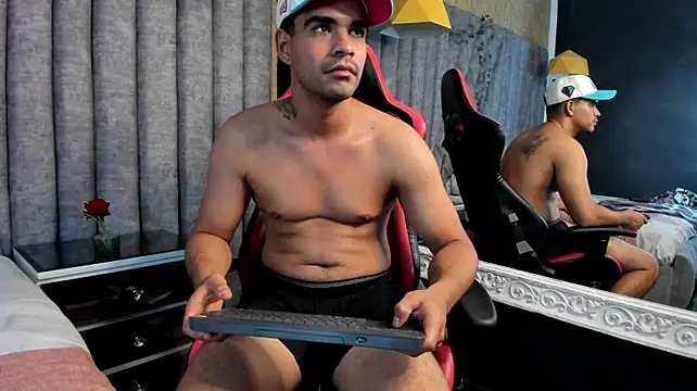 DaviidClarck Chat XXX in diretta