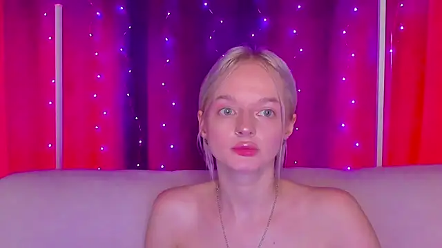 AlessaKiss élő XXX-chatje