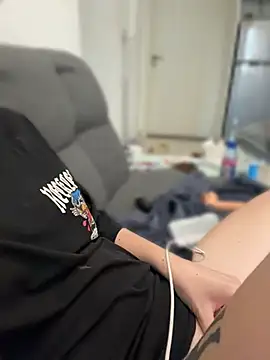 IceMur live XXX chat
