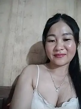 Dunk-namic live XXX chat