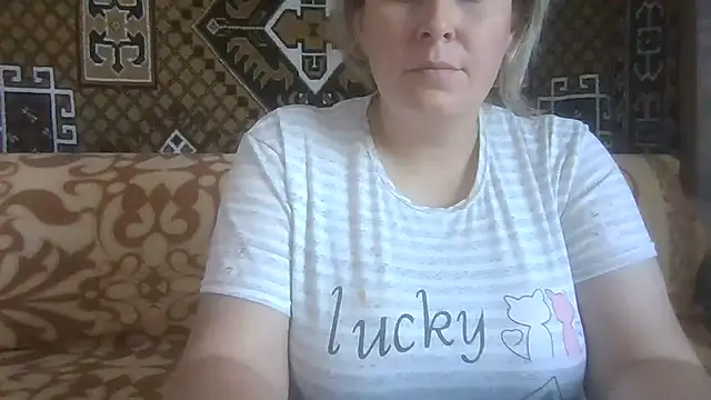 Diana_Britt 라이브 XXX 채팅
