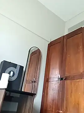 AcetousAbb Adlı Modelin Canlı XXX Sohbeti
