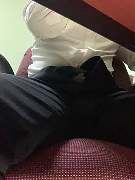 Hei7 现场XXX聊天