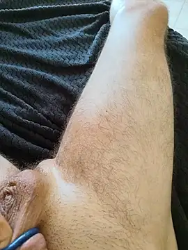kauliaris28 Live XXX-Chat