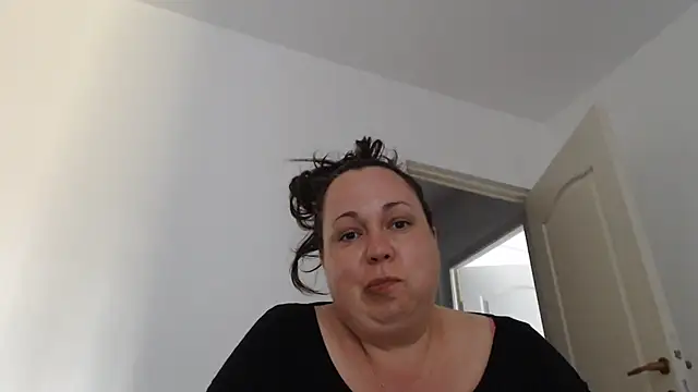 Chat +18 de WendyRhoades ao vivo
