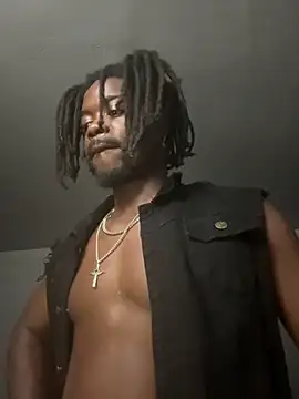 TheMightyDxXx Show in webcam