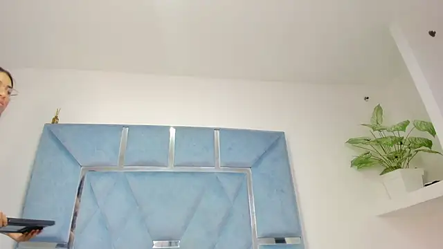Chat +18 de mitch_asm ao vivo