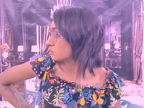Chat XXX ao vivo de IndianRebel4u2Luv