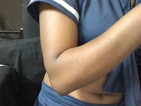 צ'אט XXX בשידור חי של Couplehot00