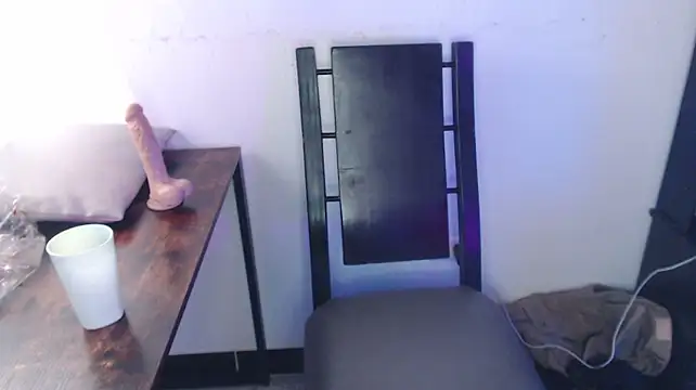 XXX chat uživo modela Neosly7