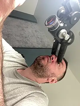 XXX chat uživo modela DorianJeday