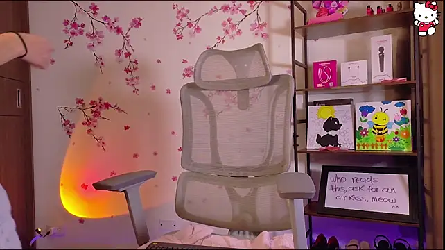 צ'אט XXX בשידור חי של Red_kytty6