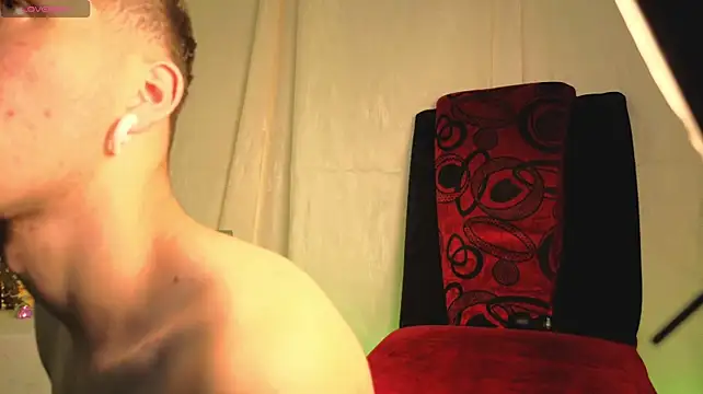 robbinblaze_'s Live XXX Chat