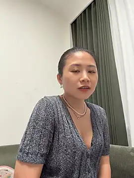 Iridessa- Obrolan Langsung XXX