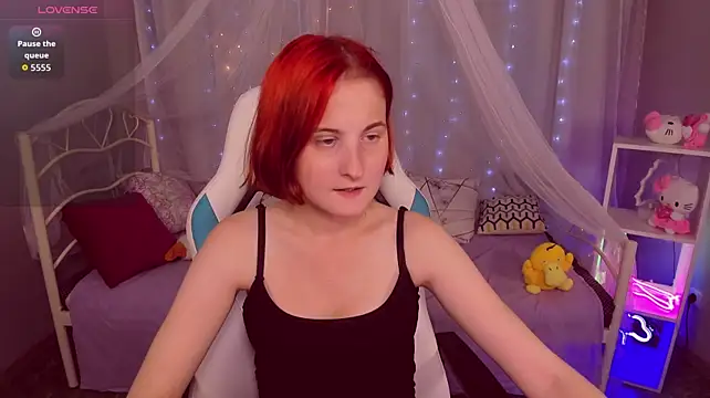 KiraElwood Live XXX-Chat