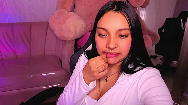 lia_harper_t live XXX chat