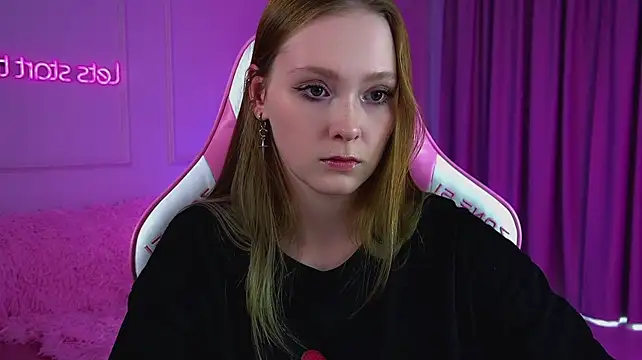 AgataFoxleyn Live XXX chat